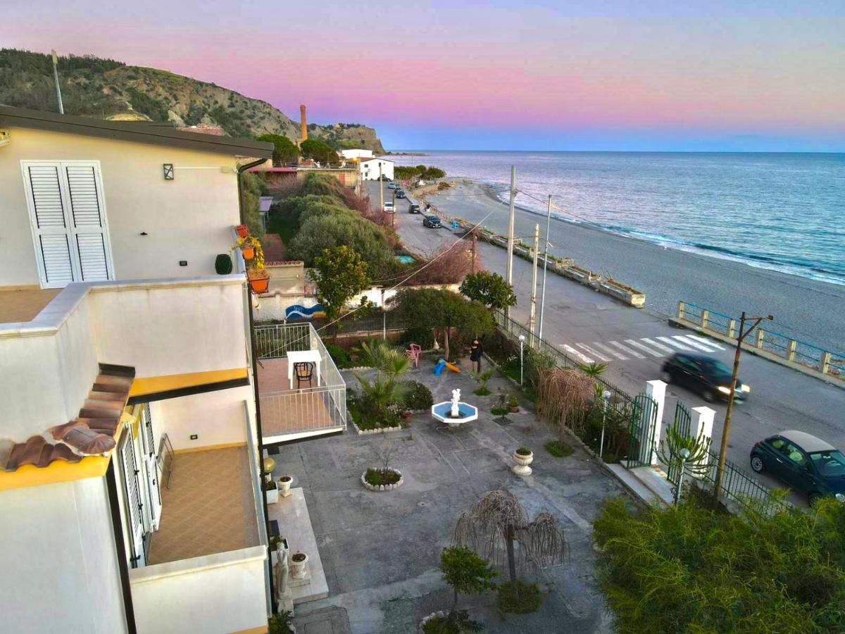 Villa Tripepi Bova Marina Luaran gambar