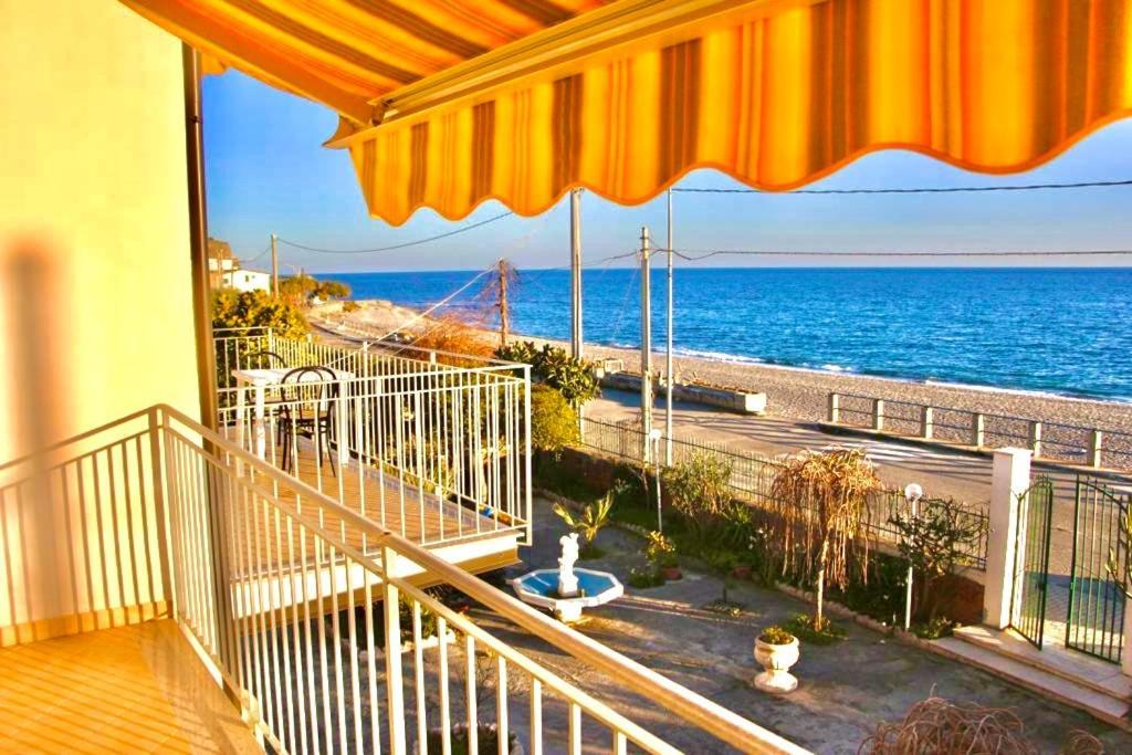 Villa Tripepi Bova Marina Luaran gambar
